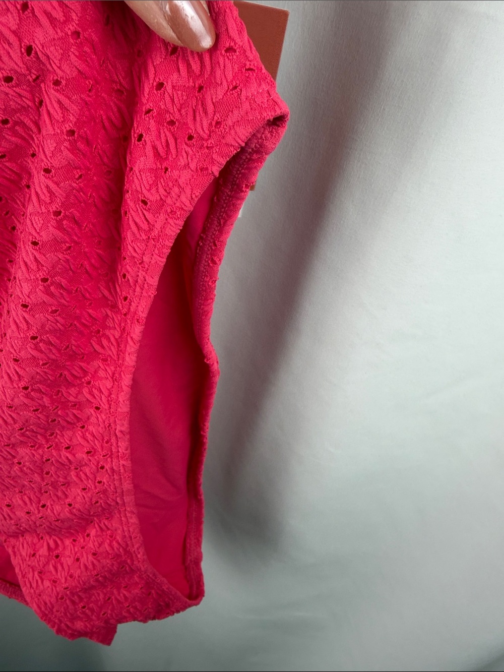 Andie The Malibu One Piece - Eyelet - Begonia Various Sizes - Picture 7 of 13